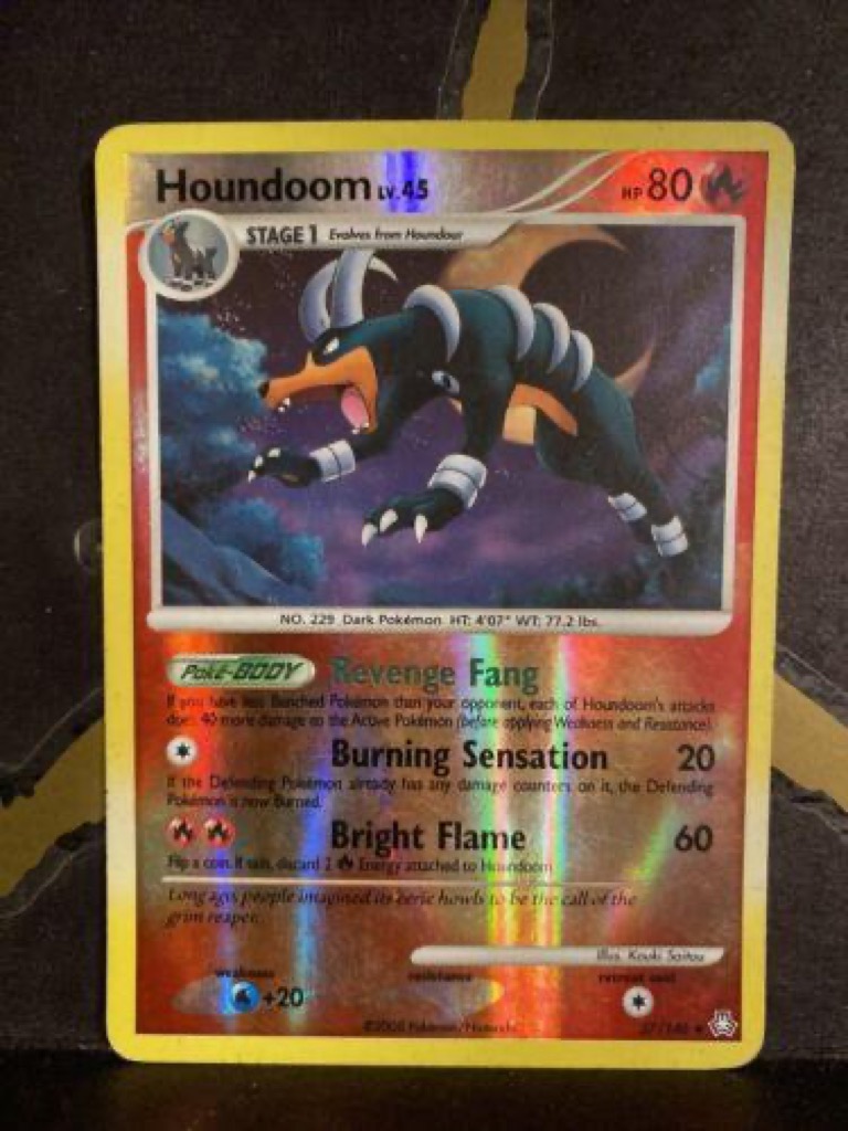 Reverse Holo Houndoom 57/146, Legends Awakened Pokémon card