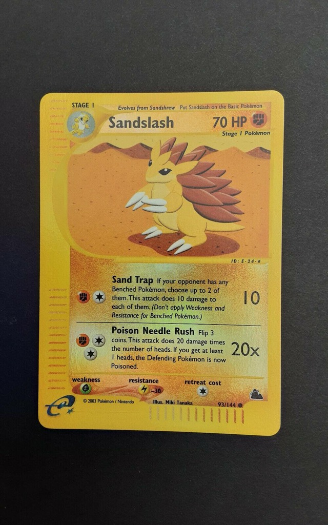 Reverse Holo Sandslash 93/144, Skyridge Pokémon card