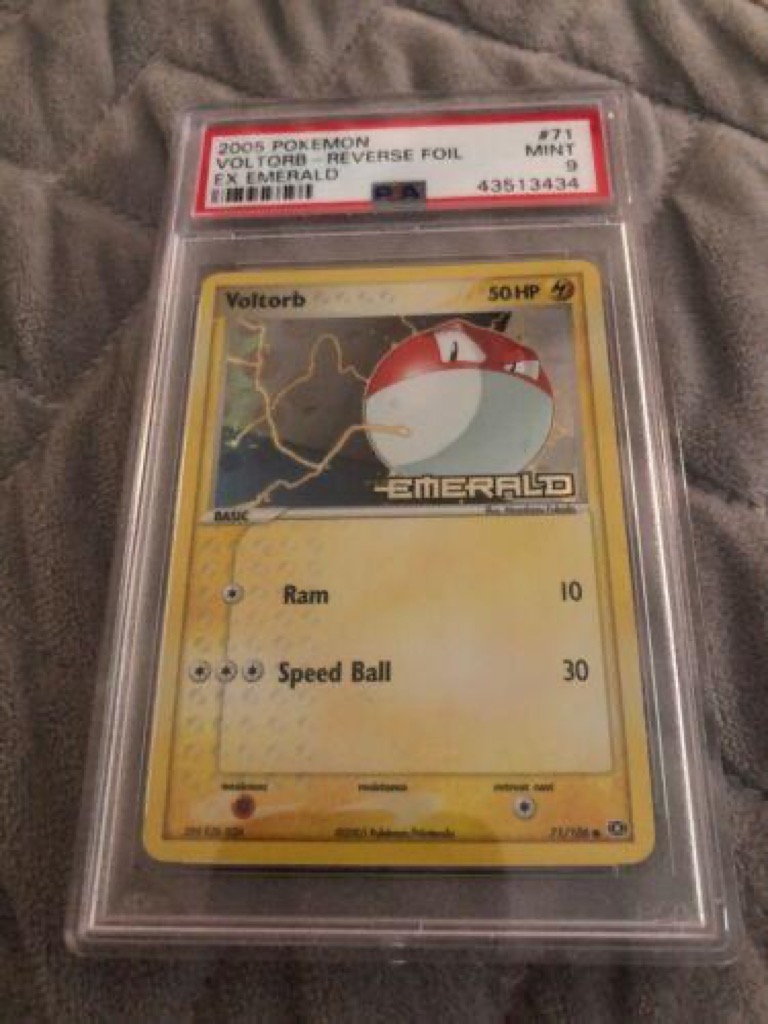 Reverse Holo Voltorb 71/106, Emerald Pokémon card