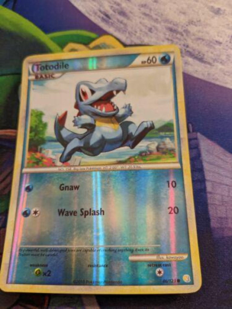 Reverse Holo Totodile 86/123, HeartGold & SoulSilver Pokémon card